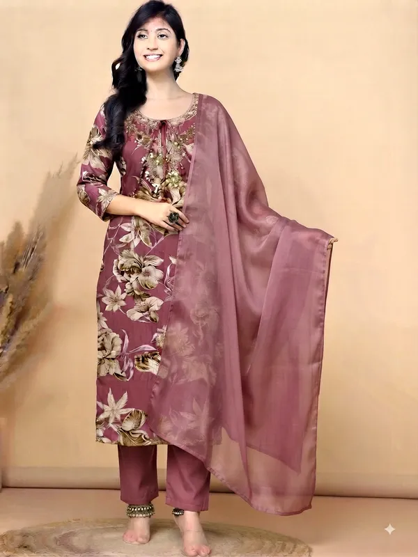 Maroon_Floral_Printed_Kurta_with_Pant_and_Silk_Dupatta_Set_for_Women_|_Festive_Ethnic_Wear