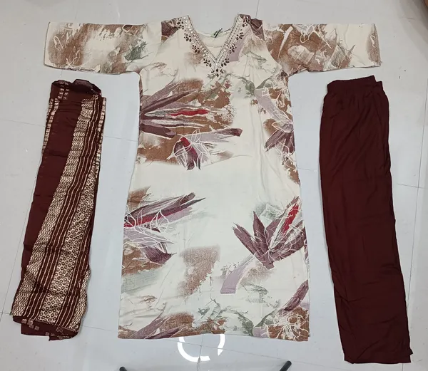 Off_White_Printed_Straight_Kurta_Set_for_Women