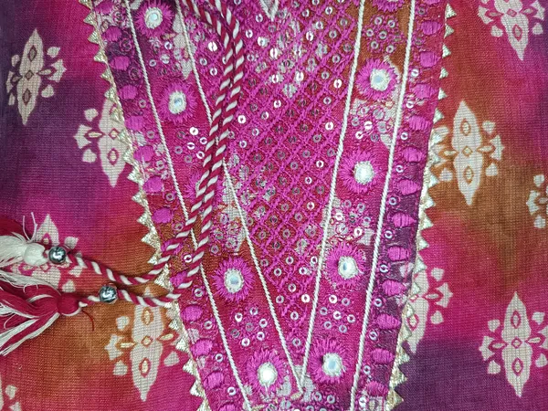 Pink_Printed_Ethnic_Kurta_Set_for_Women