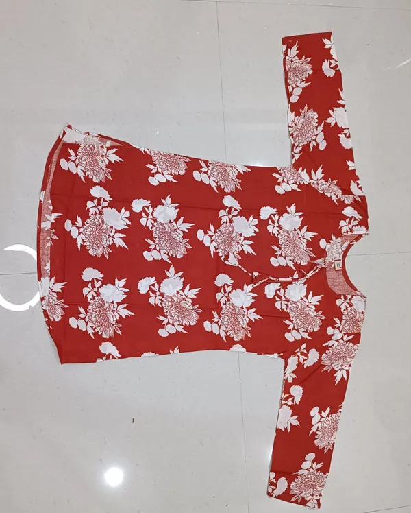 Red_Floral_Straight_Kurta_for_Women