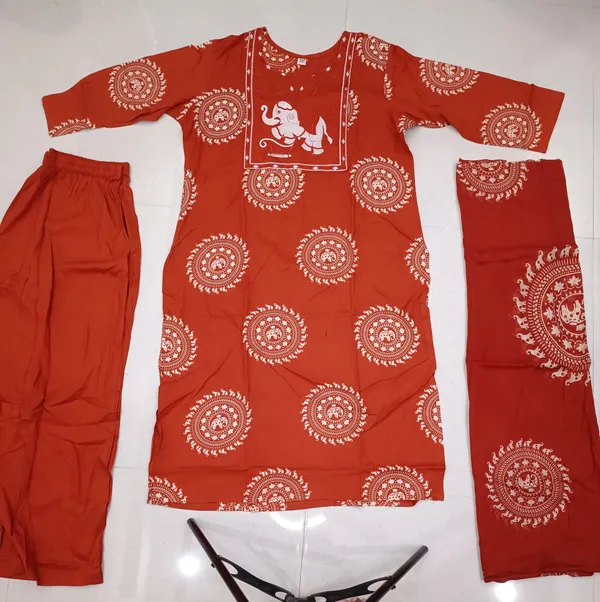 Red_Printed_Ethnic_Kurta_Set_for_Women
