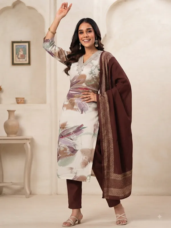 Off_White_Cotton_Straight_Printed_Kurta_Set_For_Women