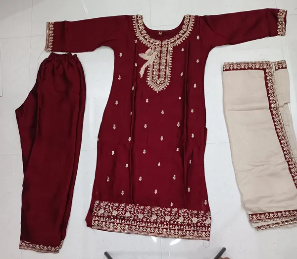 Maroon_Embroidered_Straight_Kurta_Set_for_Women