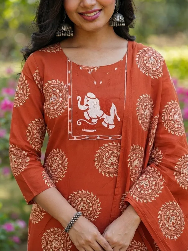 Premium_Red_Cotton_Ethnic_Kurta_Set_with_Elephant_Print_and_Dupatta_for_Women