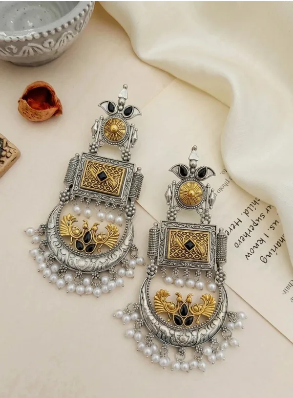 Silver-Toned_Oxidized_Statement_Earrings_for_Women