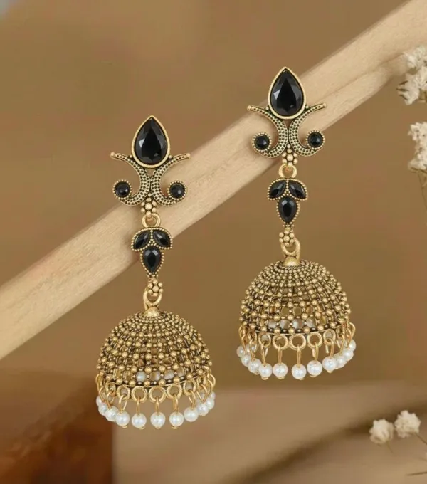Gold-Tone_Black_Stone_Jhumka_Earrings_for_Women