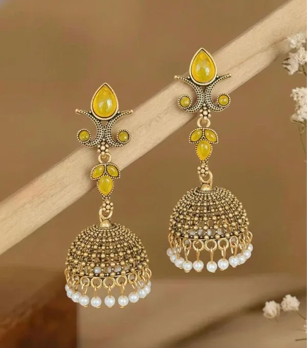 Gold_Tone_Traditional_Jhumka_Earrings_for_Women