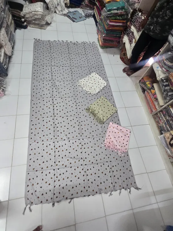 shwal_staple_print
