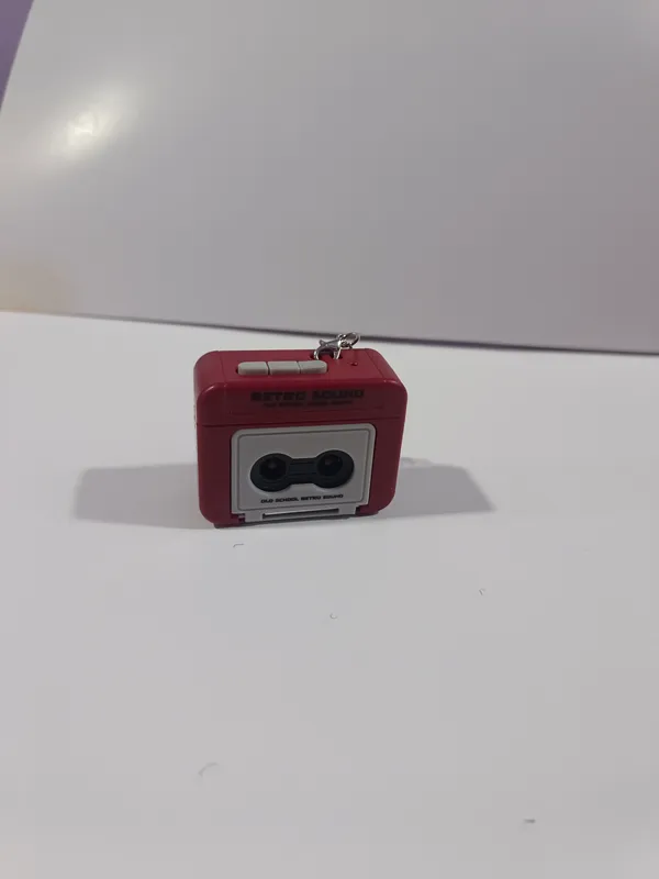 Red_Cassette_Tape_Keychain