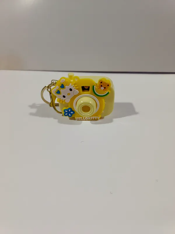 Yellow_Hello_Kitty_Camera_Shape_Keychain