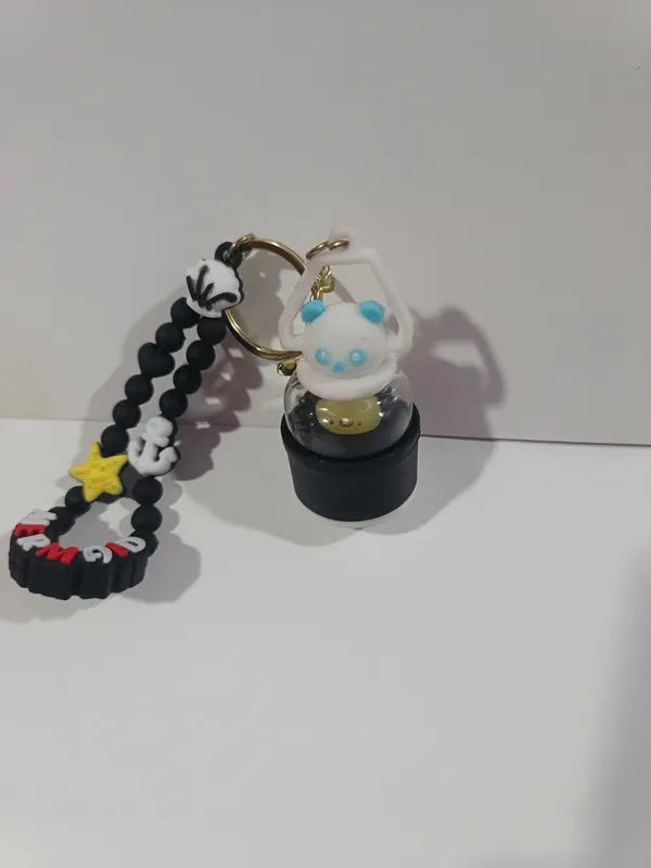 Black_Beaded_Character_Keychain