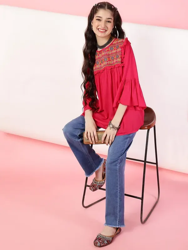 Rani_Rayon_Floral_Embroidery_Round_Neck_Casual_Top_For_Girls