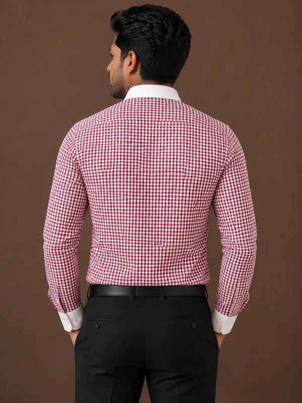 Red_Check_Slim_Fit_Shirt_for_Men