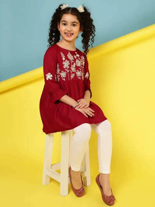 Maroon_Embroidered_Regular_Fit_Round_Neck_Casual_Top_For_Girls