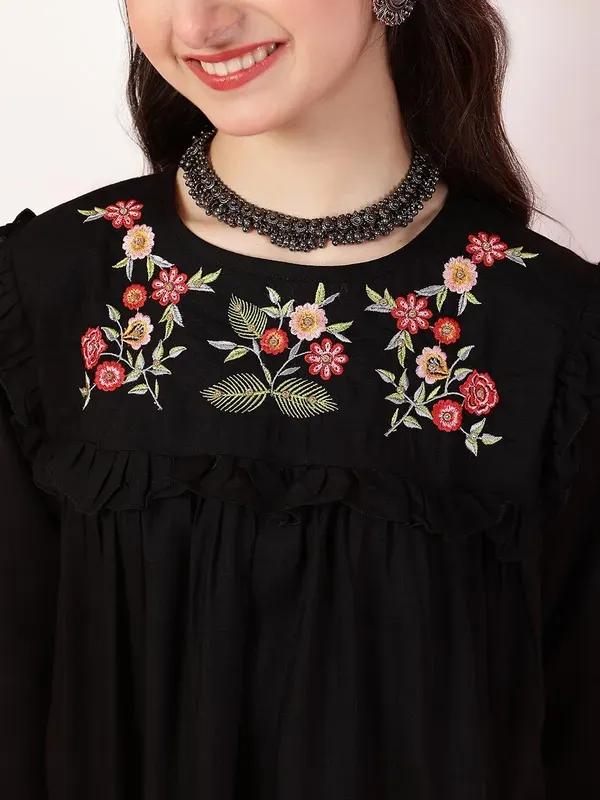 Black_Rayon_Floral_Embroidery_Round_Neck_Casual_Top_For_Girls