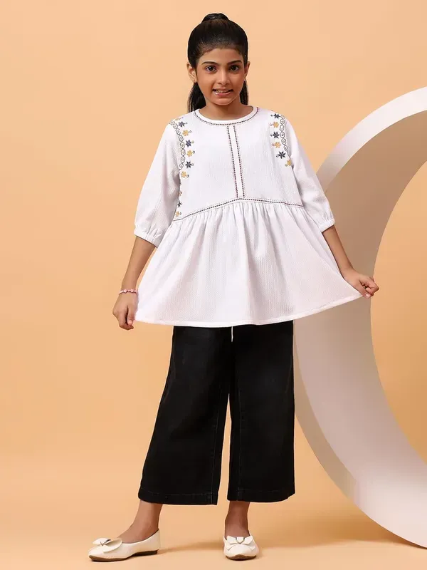 White_Floral_Embroidered_Top_For_Girls