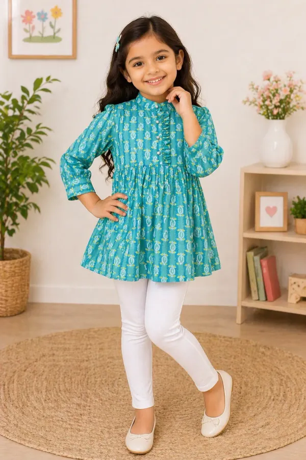 Aarini_Bloom_Twirl_Top
