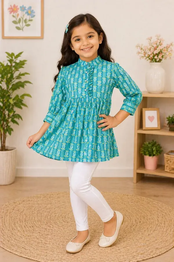 Aarini_Bloom_Twirl_Top
