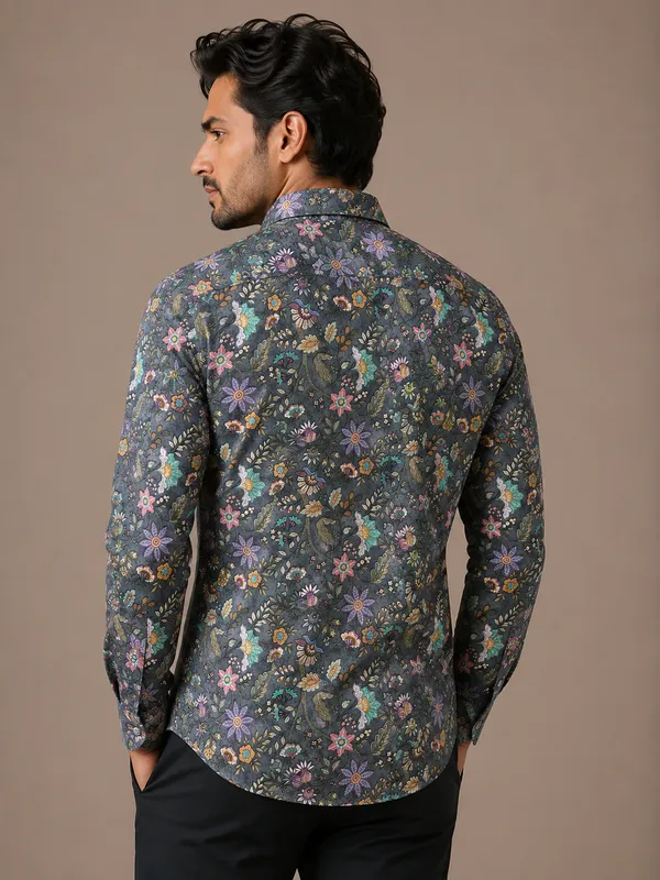 Grey_Floral_Print_Full_Sleeve_Shirt_for_Men