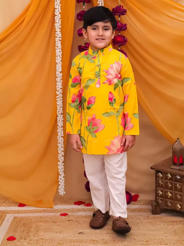 Yellow_Cotton_Floral_Print_Kurta_With_Pant_Set_For_Boys