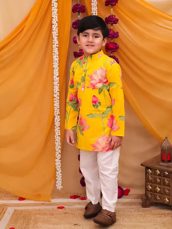 Yellow_Cotton_Floral_Print_Kurta_With_Pant_Set_For_Boys