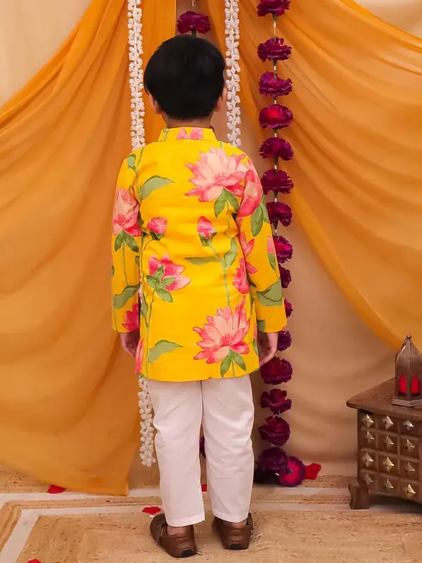 Yellow_Cotton_Floral_Print_Kurta_With_Pant_Set_For_Boys