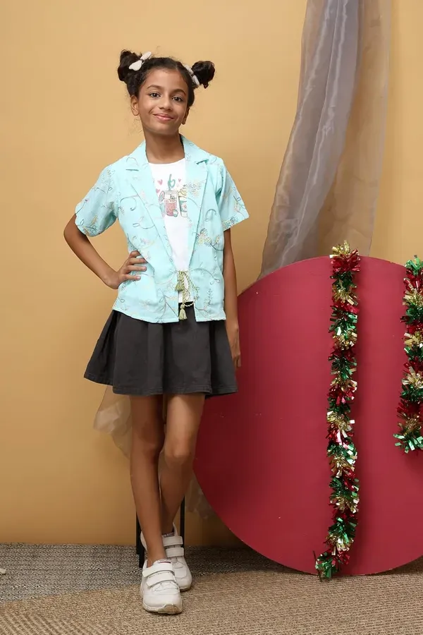 Sky_Blue_Polyester_Printed_T-Shirt_With_Shrug_Top_For_Girls