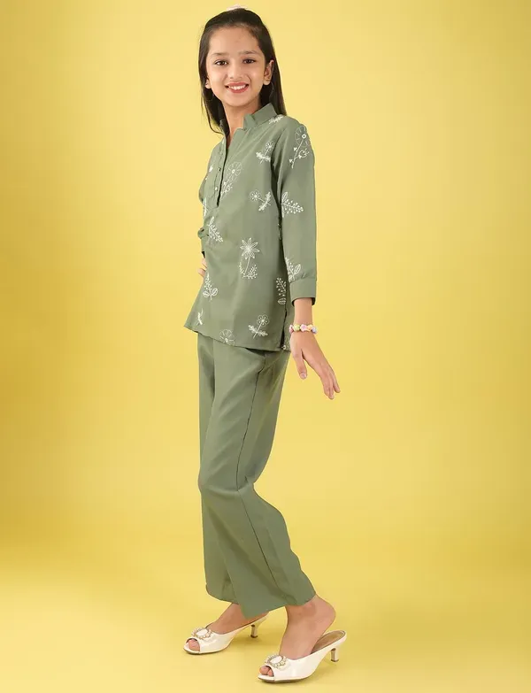 Green_Traditional_Super_Soft_Viscose_Modal_Pure_Cotton_Kurta_And_Pant_Set