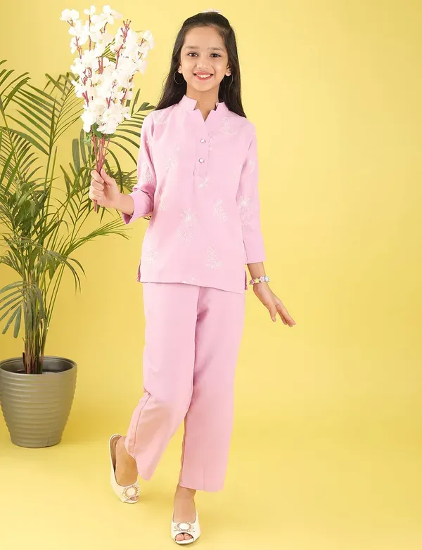 Baby_Pink_Traditional_Super_Soft_Viscose_Modal_Pure_Cotton_Kurta_And_Pant
