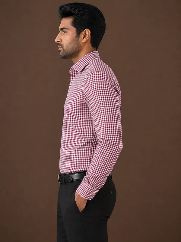 Maroon_Checkered_Slim_Fit_Shirt_for_Men