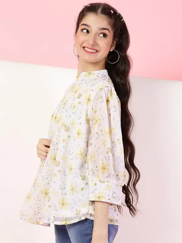 White_And_Yellow_Floral_Printed_Round_Neck_Regular_Fit_Pleated_High_Neck