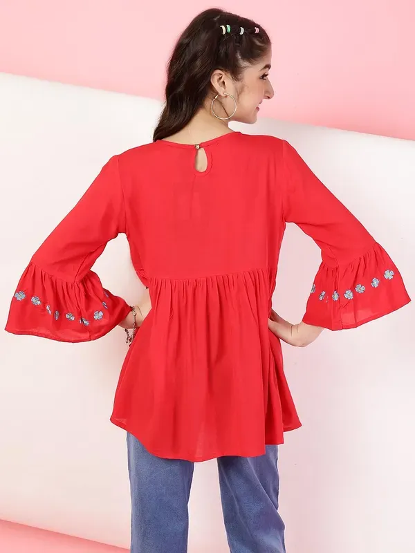Red_Rayon_Floral_Embroidery_Round_Neck_Casual_Top_For_Girls