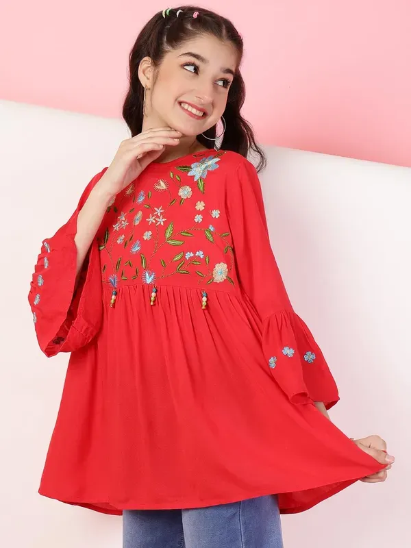 Red_Rayon_Floral_Embroidery_Round_Neck_Casual_Top_For_Girls