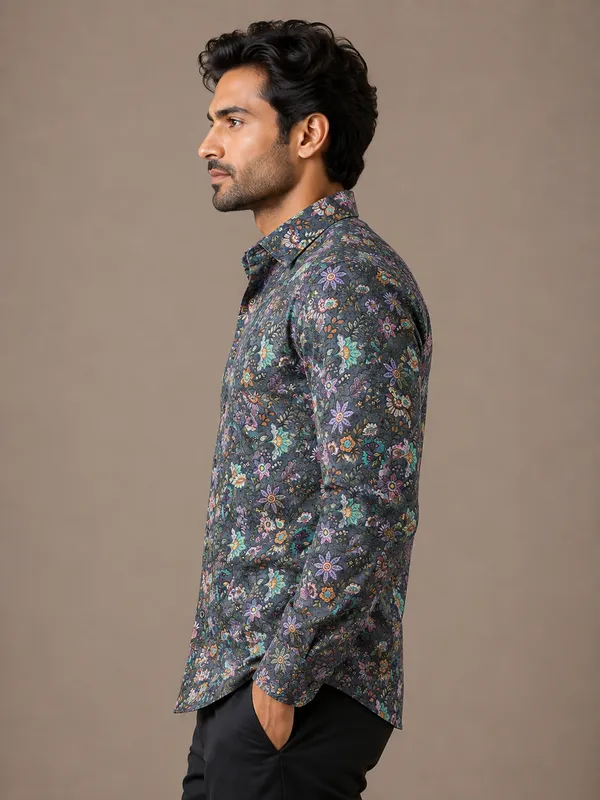 Grey_Floral_Print_Full_Sleeve_Shirt_for_Men