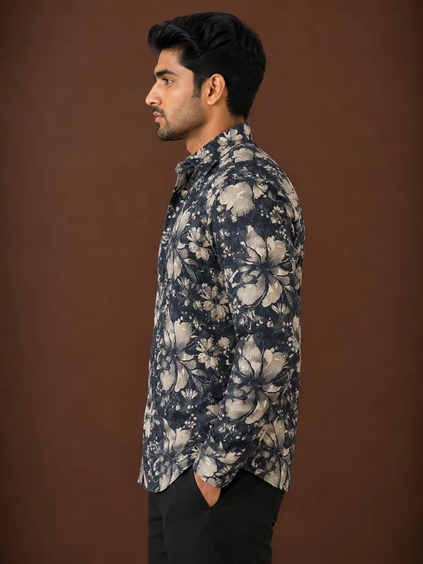 Black_Floral_Print_Regular_Fit_Shirt_for_Men