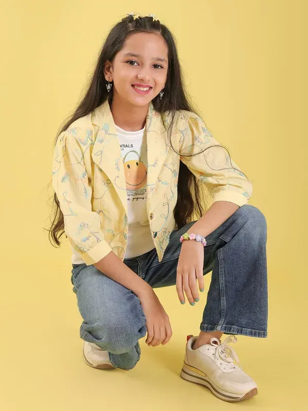 Yellow_Cotton_Blend_Floral_Embroidered_Top_With_Half_Sleeves_T-Shirt_For_Girls