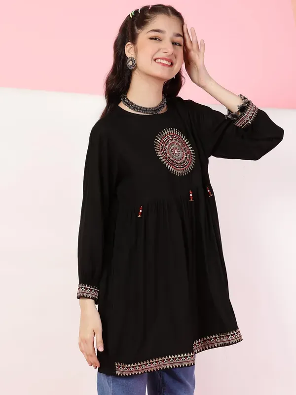Black_Rayon_Floral_Embroidery_Regular_Fit_Tie_Up_Neck_Casual_Top_For_Girls