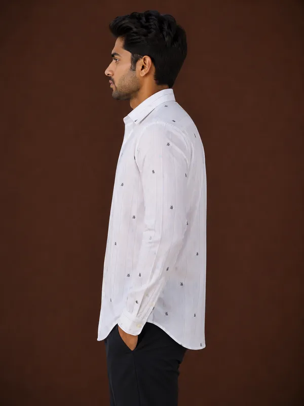 White_Textured_Casual_Shirt_for_Men