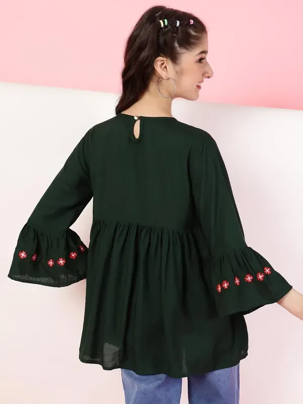 Green_Rayon_Floral_Embroidery_Round_Neck_Casual_Top_For_Girls