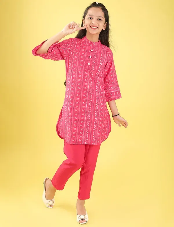 Red_Ethnic_Printed_Cotton_Kurti_And_Pant_Co-Ord_Set_For_Girls