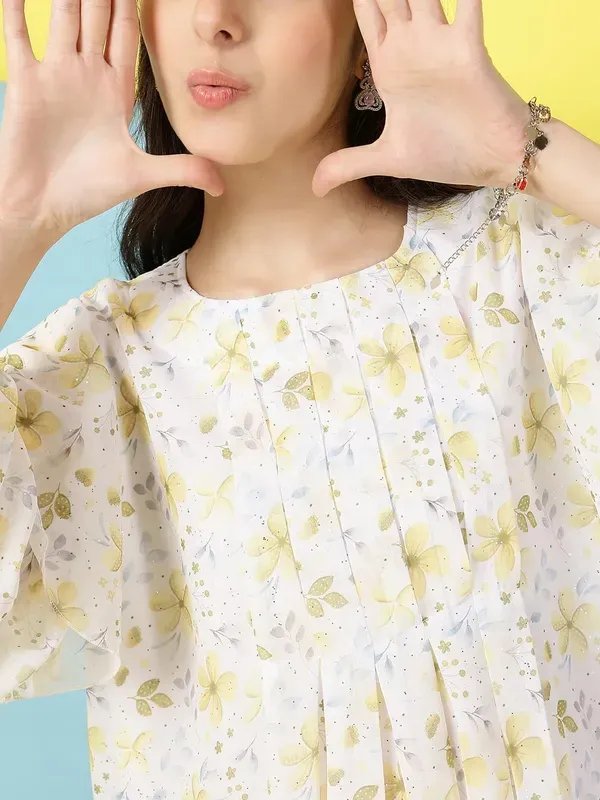 Yellow_Floral_Printed_Pleated_Casual_Top_For_Girls