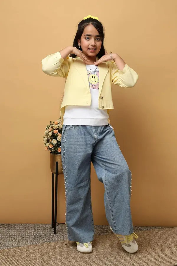 Yellow_Cotton_Blend_Stylish_Jacket_With_Sleeveless_T-Shirt_For_Girls