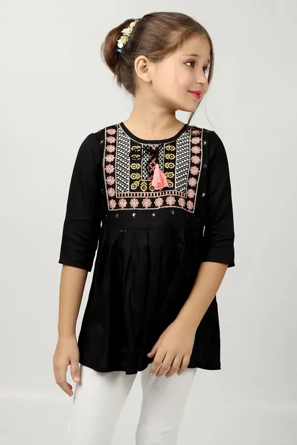 Black_Embroidered_Regular_Fit_Round_Neck_Casual_Top_For_Girls