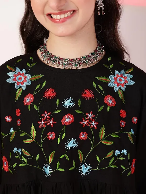 Black_Rayon_Floral_Embroidery_Round_Neck_Casual_Top_For_Girls