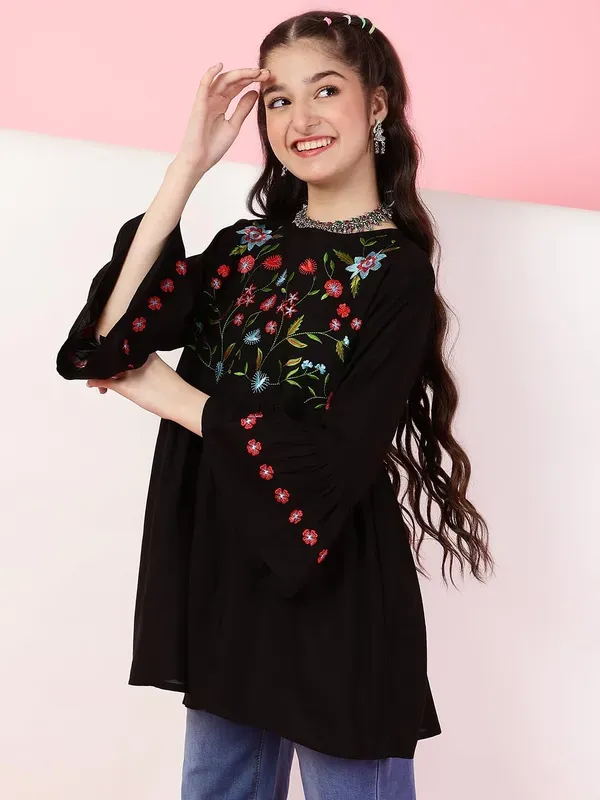 Black_Rayon_Floral_Embroidery_Round_Neck_Casual_Top_For_Girls