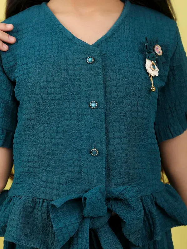 Blue_Textured_Short_Sleeve_Buttoned_Top_With_Belt_And_Ruffled_Palazzo_Pants