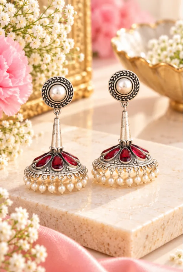 Elegant_Silver_Look-Alike_Jhumka_Earrings