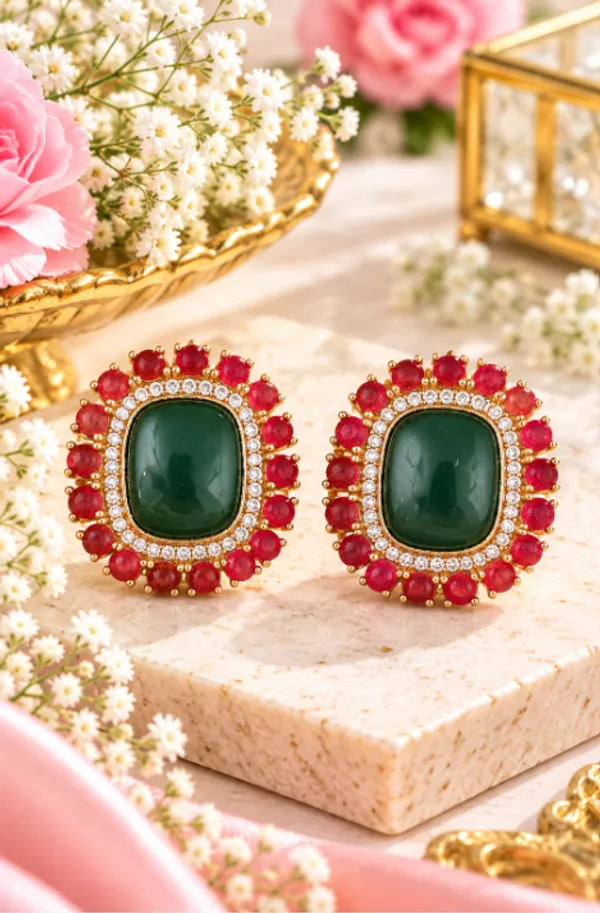 Premium_Gold_Stud_Earrings