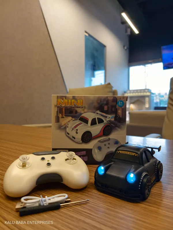 Black_Mini_Remote_Control_Racing_Car_Toy
