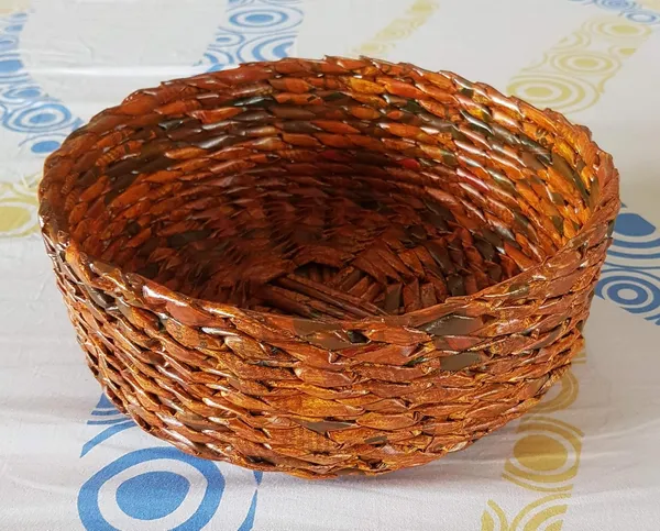 Sonas_Creation_Paperus_Honey_Brown_Round_Storage_Basket,_Shelf_Basket,_Vegetables,_Fruit_Basket,_Tray,_Sagan,_Accessories_9.5_Inch_Diameter_3.5_Inch_Height_Eco-Friendly_Handmade_of_Paper_Ropes